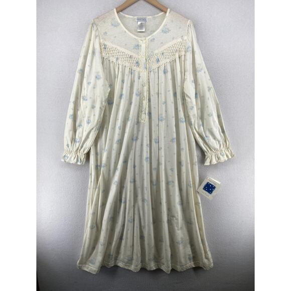 CELESTIAL DREAMS Nightgown L 16-18 KOMAR Jersey Floral Smocked Cotton White NEW - Picture 1 of 12